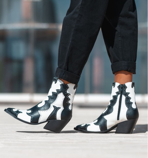 Botines cowboy combinado blanco Lola