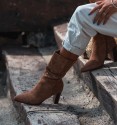 Brown mid-calf boots with heel Verónica