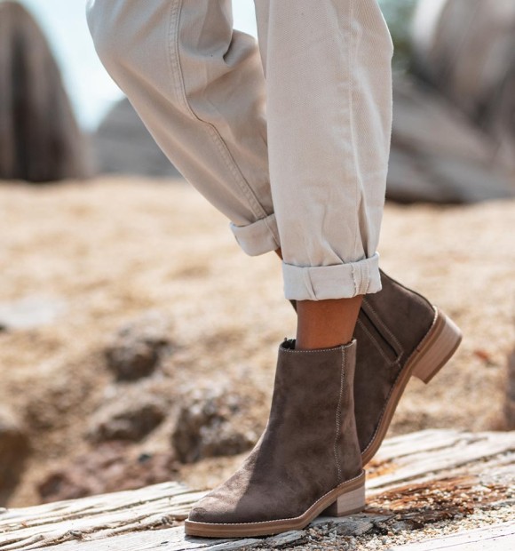 Cazorla brown country boots 2