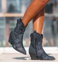 Olga low top cowboy boot