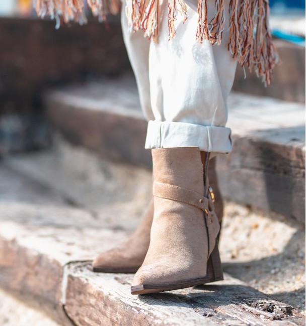 Botins country com fivela Dani