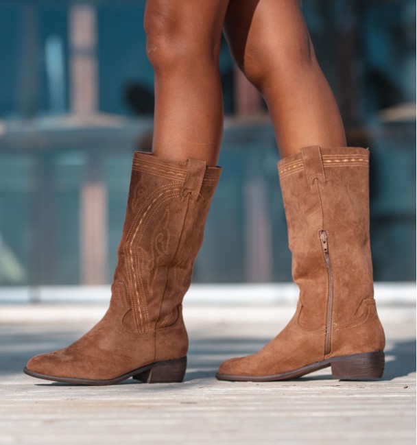 Botas camperas marrones Romina Botas camperas marrones Romina