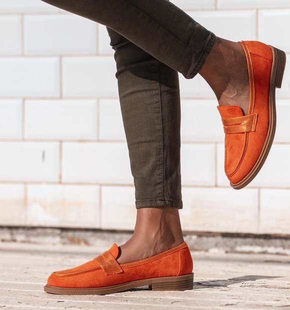 orange loafers Jimena 2