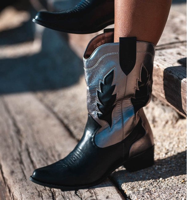 Silver Moon boots Silver Moon boots
