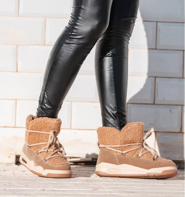 Botas castanhas invierno Neval