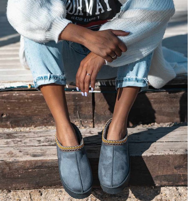 Low grey Australian boots