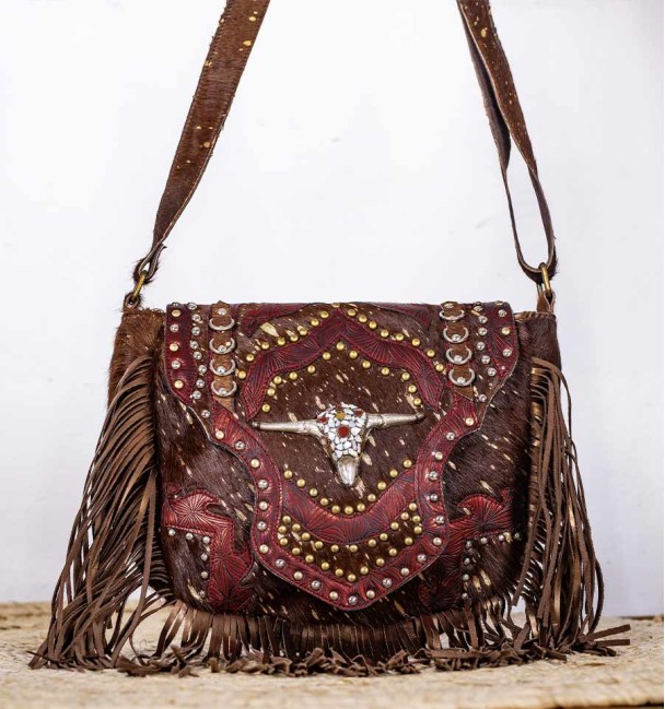 Mala boho com franjas Búfalo branco
