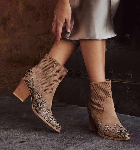 Botas de cowboy castanhas de cano baixo Russell