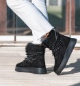 mid-calf Australian lace-up boots with fur lining