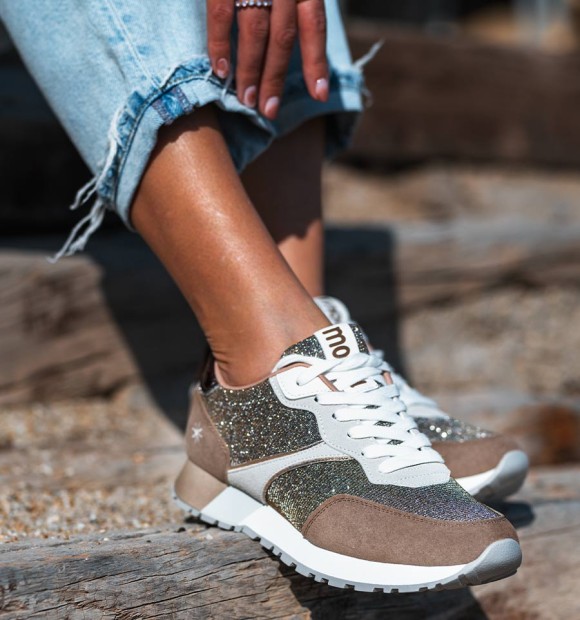 running trainers in brown, silver and white. Animal free