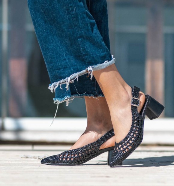 black open toe shoe, with wide heel. Animal free 2