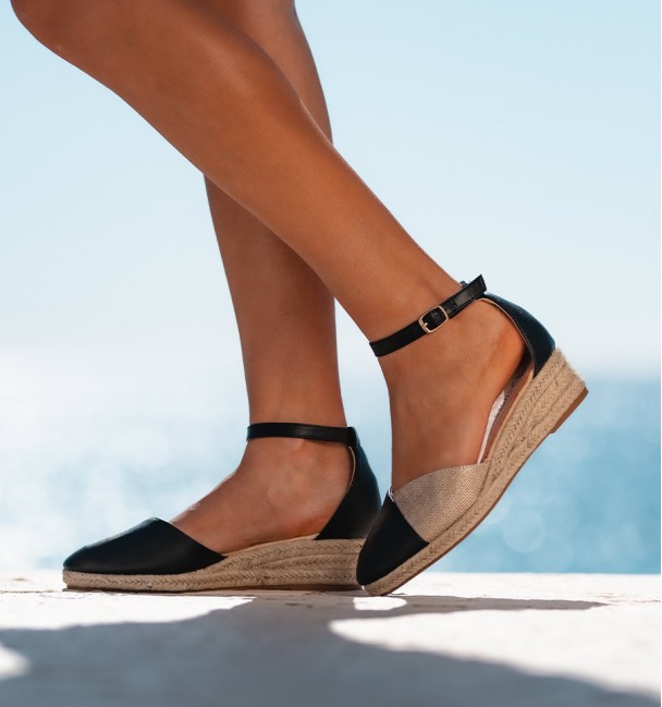 two-colour wedges with jute sole and buckle strap