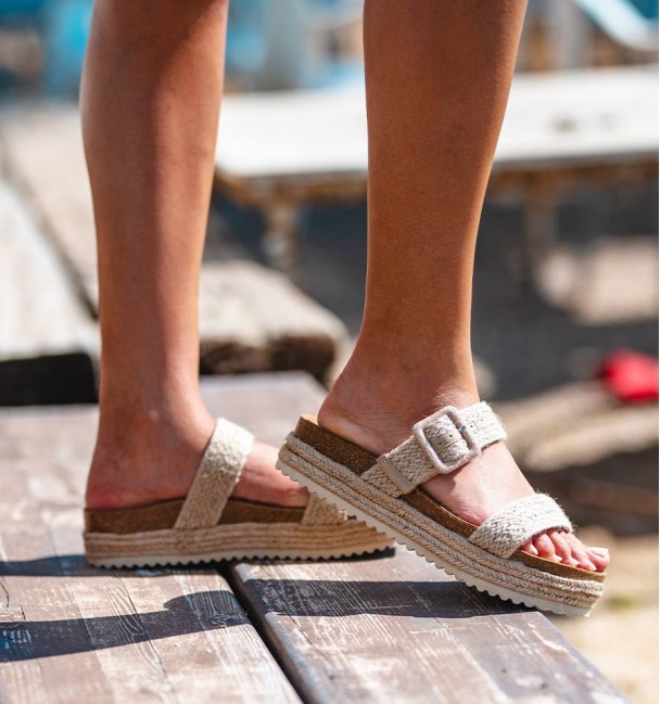 Bio style platform sandals made of esparto grass and original straps