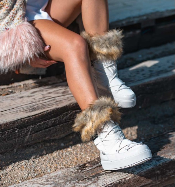 Padded white boots Formigal