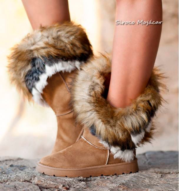 Australian leather boots with synthetic fur