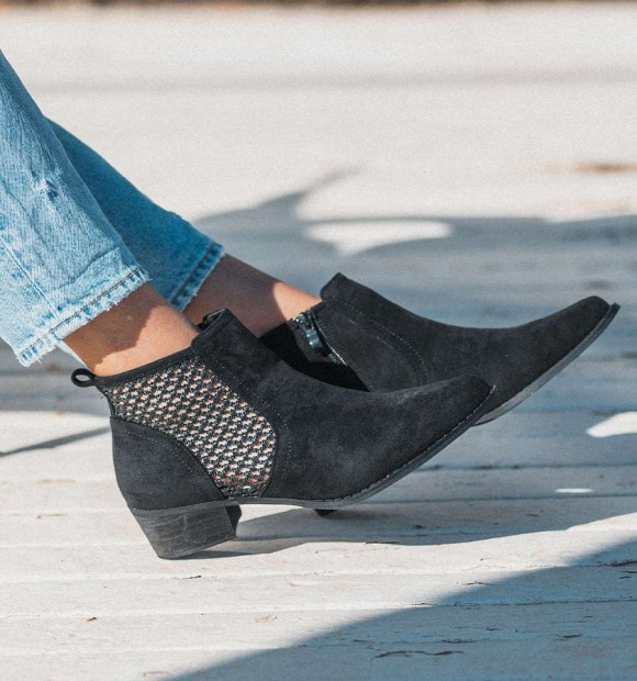 black openwork country ankle boots 2