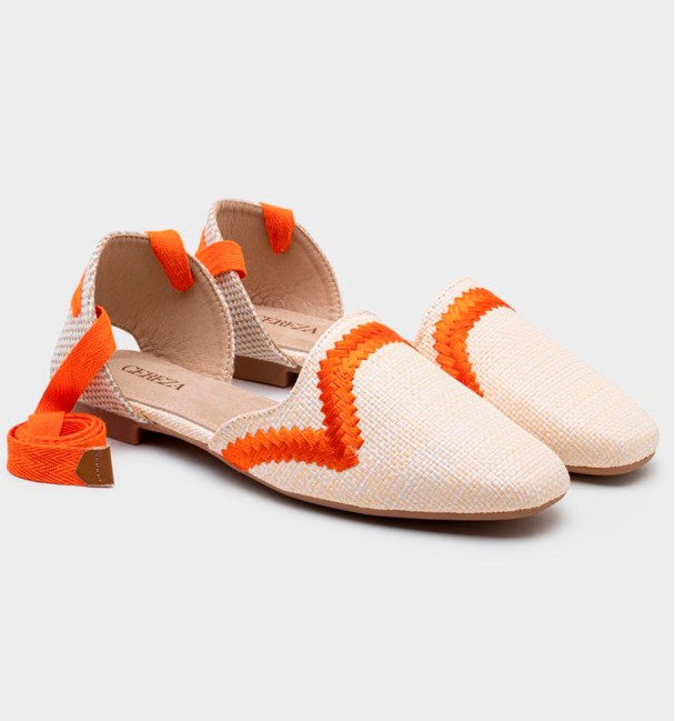 Espadrilles with ankle strap in beige and orange tones. Non-slip rubber sole