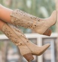 Botas cowboy bege com salto Menorca