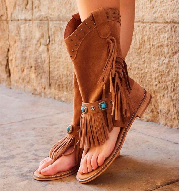 Botas castanhas boho sandálias