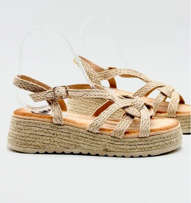Esparto wedges with braided upper