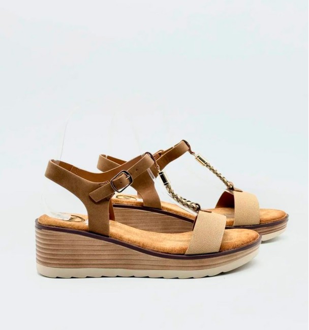 Khaki wedge sandals with golden detail