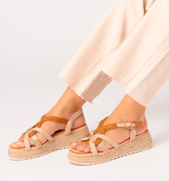 Esparto brown wedges with braided upper