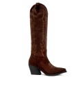 Botas de cowboy em tom café chocolate