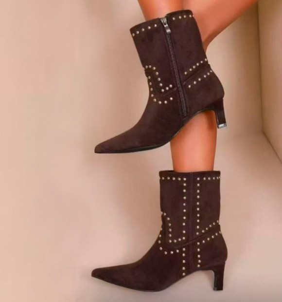 Brown heeled ankle boot