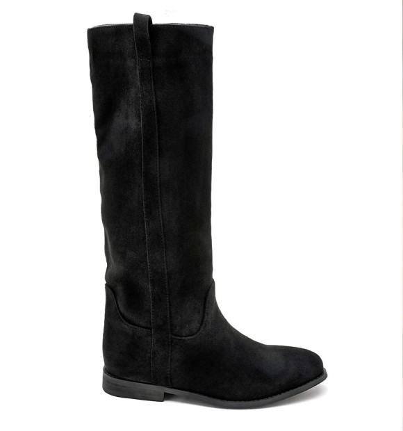 Flat black country boots 2
