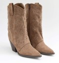 copy of Botas baixas pretas tachas