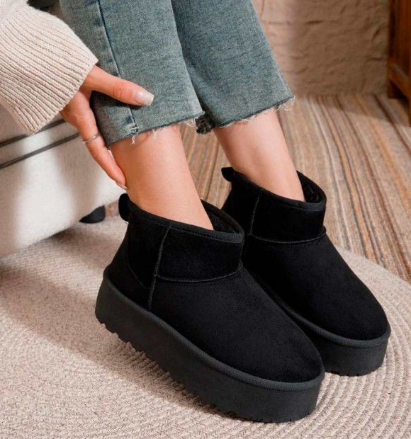 Australian black boots Mini 2