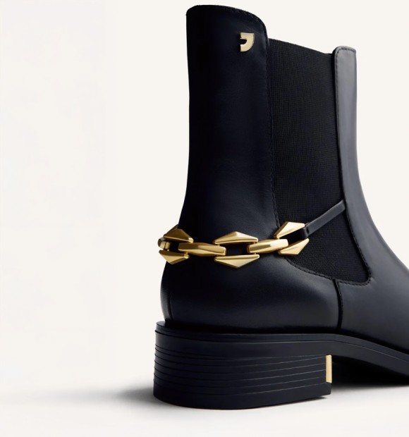 REESE-GIOSEPPO LEATHER CHAIN ​​CHELSEA BOOTS