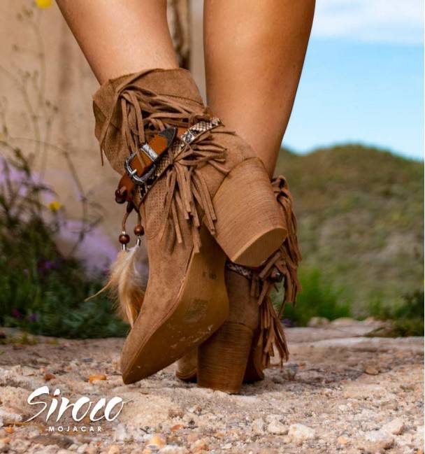Botas Penny Camel