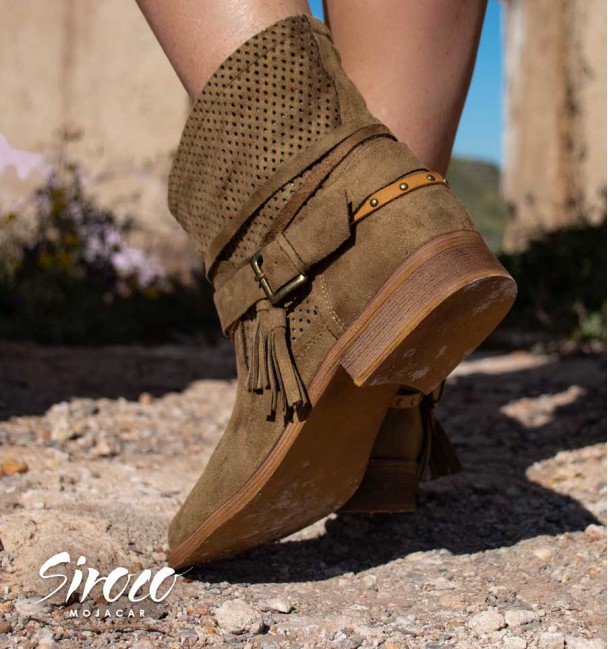 Botines Michigan Camel