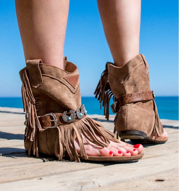 Botas Sandalias Panamá Camel