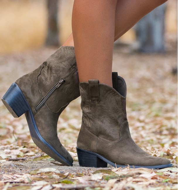 botas texanas de salto baixo marrom botas texanas de salto baixo marrom