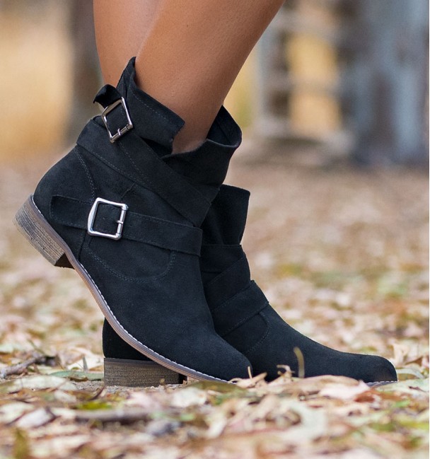 botas texas pretas com fivelas para mulheres