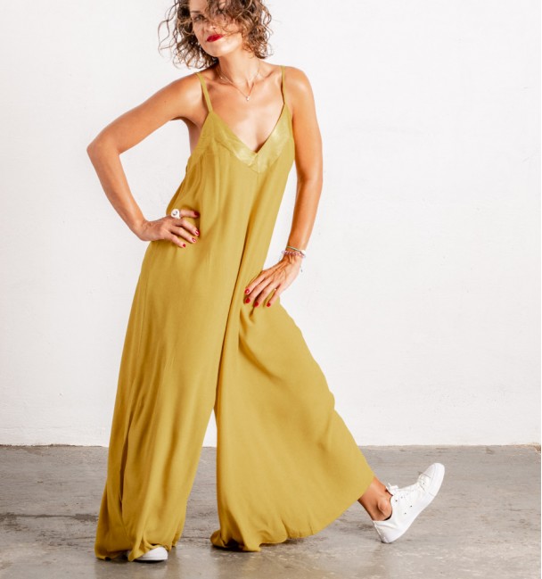 Macacão de mulher Mati Amarelo