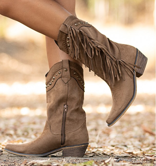 botas camel con flecos y cremallera botas camel con flecos y cremallera
