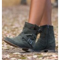 botas de cowboy verdes com fivelas