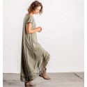 Vestido hippie cinza bordado taupe com corte assimétrico