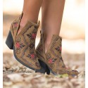 Botins abertos camelo com bordado e salto
