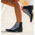 botas de imitação zebra com salto preto