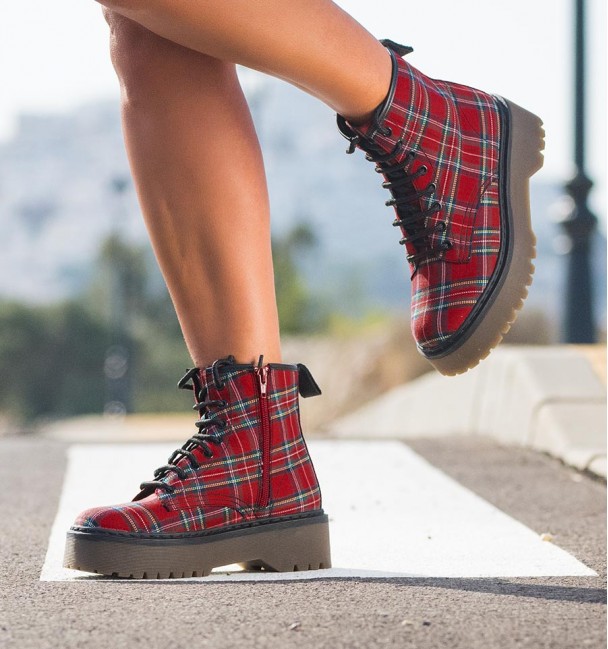 Botas Militares Alexander  preto-vermelho Botas Militares Alexander  preto-vermelho
