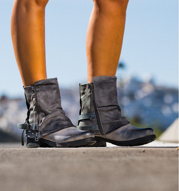 Botas De Mujer Yoe Gris