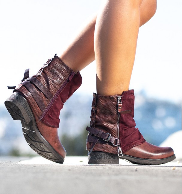 Botas Planas Yoe Granate