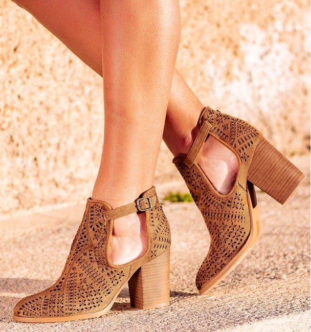 Sintra Camel Ankle Boots