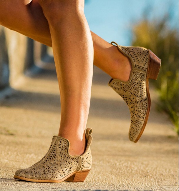 Botines Lamu Color Oro